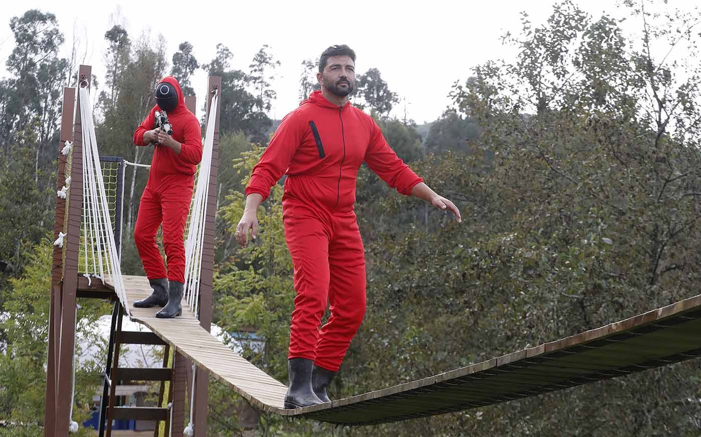 Ricardo y Luis Terrón en las instalaciones del monte vigués