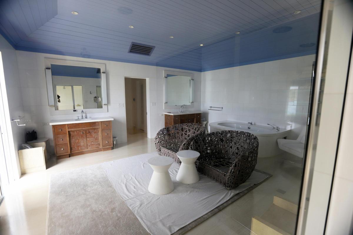 Los demócratas publican vídeos y fotos de la casa del pederasta Jeffrey Epstein, en las Islas Vírgenes