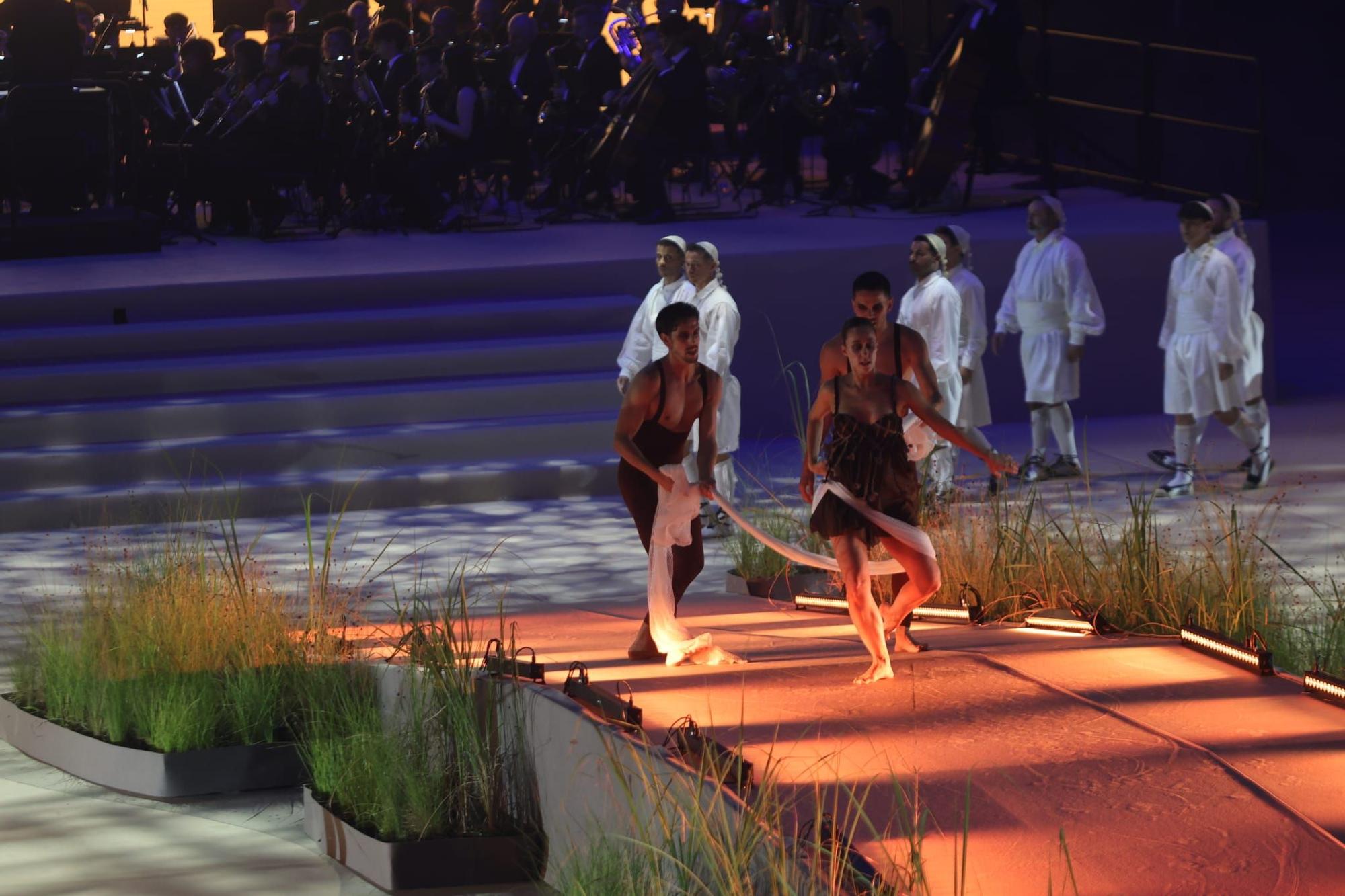 Todas las fotos de la gala de elección de candidatas a fallera mayor de València 2026
