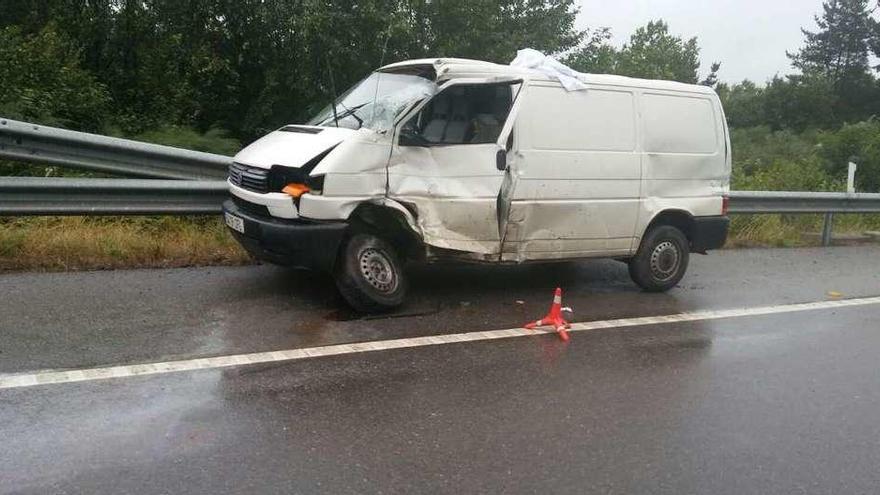 La furgoneta implicada en el accidente.