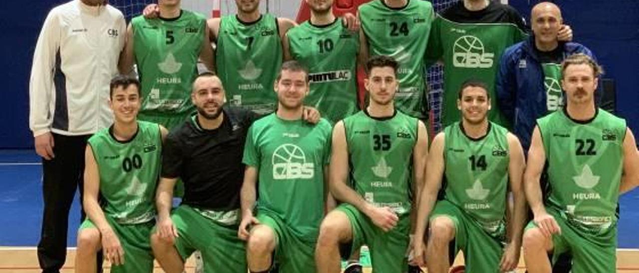 Jugadores que integran el Club Bàsquet Sueca.