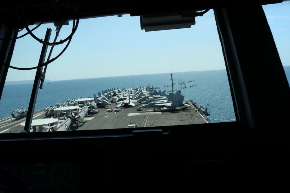 Visita al portaaviones 'USS Abraham Lincoln', de visita en Palma