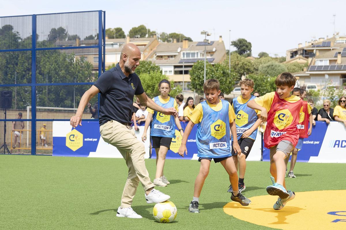 Inaguración Cruyff Court con la presencia de Pep Guardiola Foto: Dani Barbeito Salle Manresa