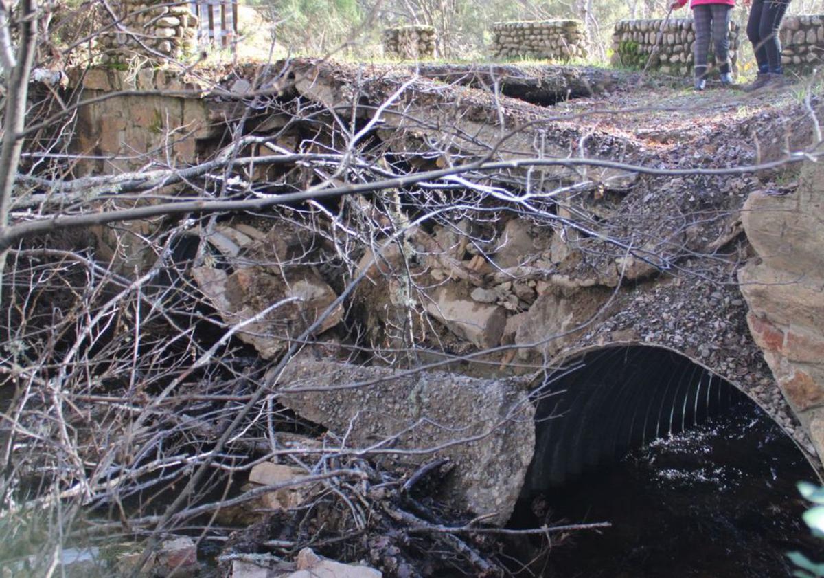 Villarejo de la Sierra reclama el arreglo del puente a Espadañedo