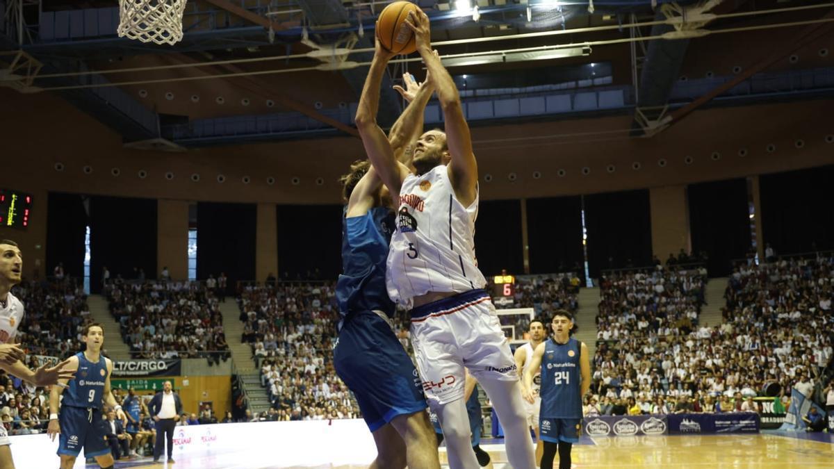 El Obra asciende a la ACB