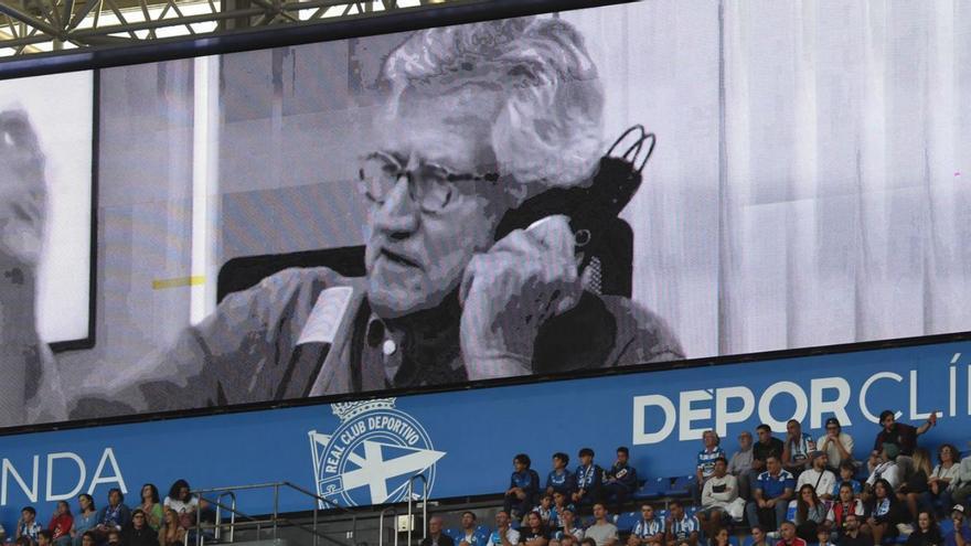 Recuerdo en Riazor para Pepe Domingo Castaño