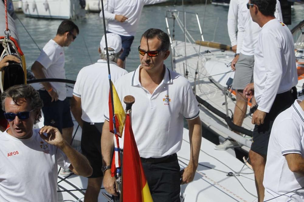 Copa del Rey de Vela: Felipe VI se embarca en el Aifos
