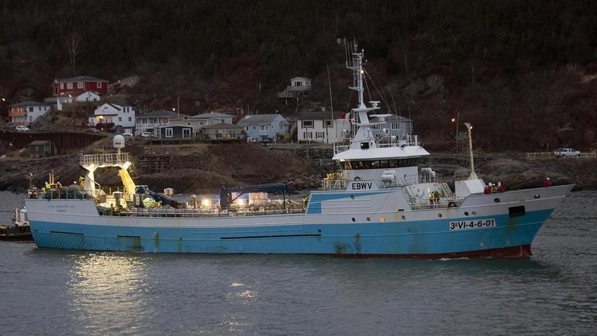 El pesquero “Playa Menduiña Dos”, a su llegada a Canadá.