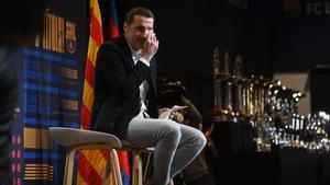 Egurrola diu adeu al Barça entre llàgrimes, i el club li retirarà la seva samarreta