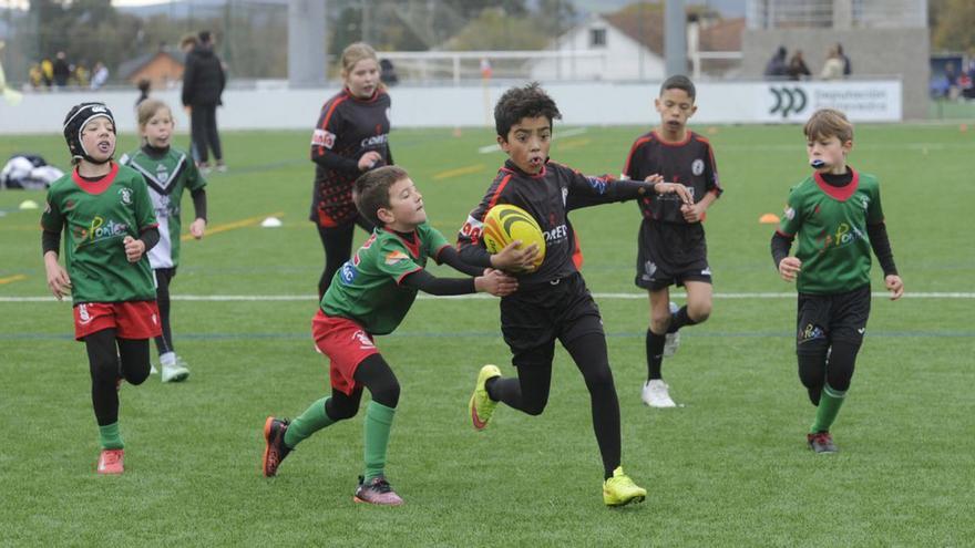 Lalín, capital de Galicia por un día del rugby escolar  | BERNABÉ/JAVIER LALÍN