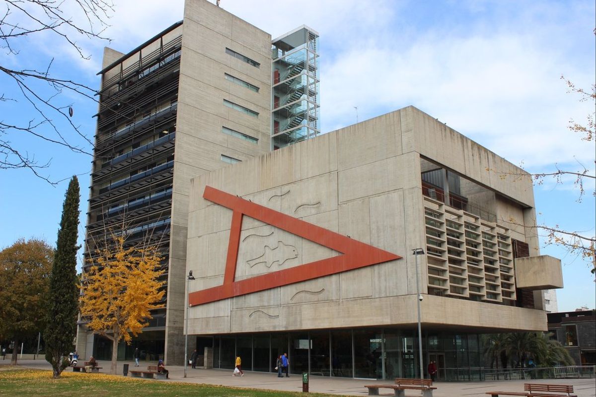 Fachada del Ayuntamiento de Mollet del Vallès