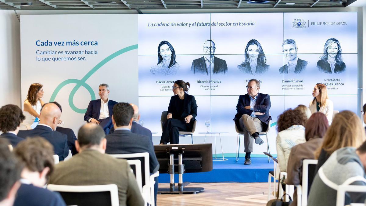 Philip Morris reafirma su compromiso histórico con el desarrollo de Canarias como hub industrial, innovador y generador de empleo