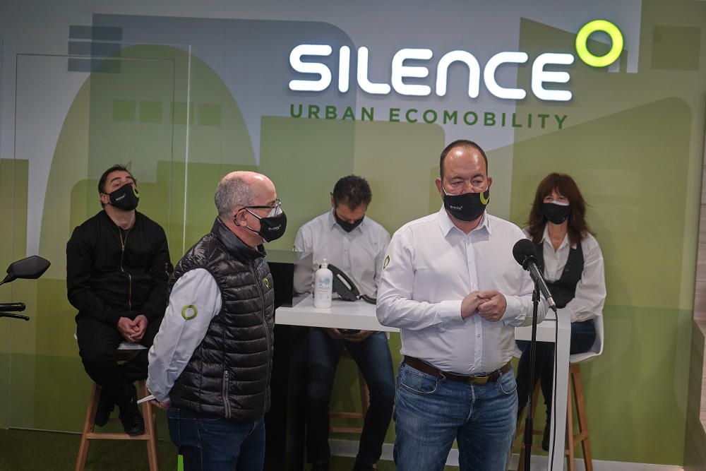 Les motos elèctriques de Silence aterren a Girona.