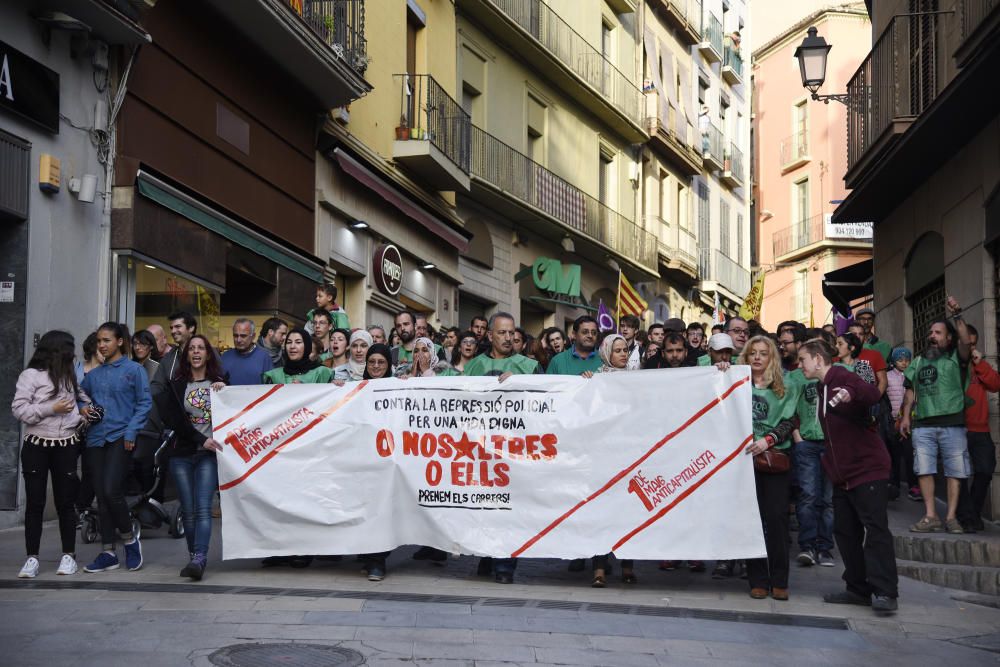 Manifestació contra l''actuació dels Mossos a Manresa