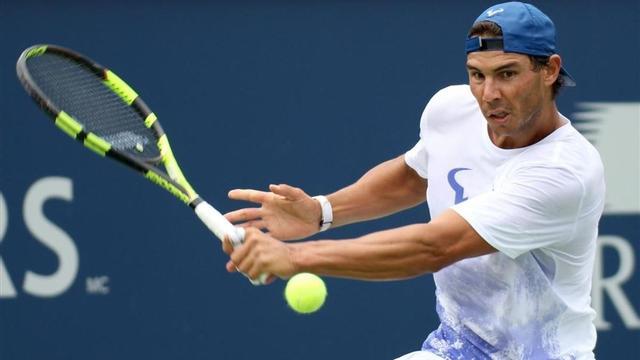 Nadal, entrenándose en Quebec este lunes para preparar la Rogers Cup