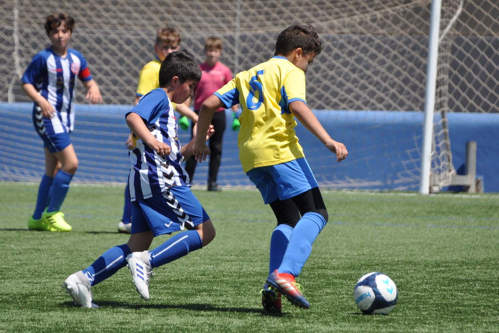 El fútbol base vuelve a sonreír