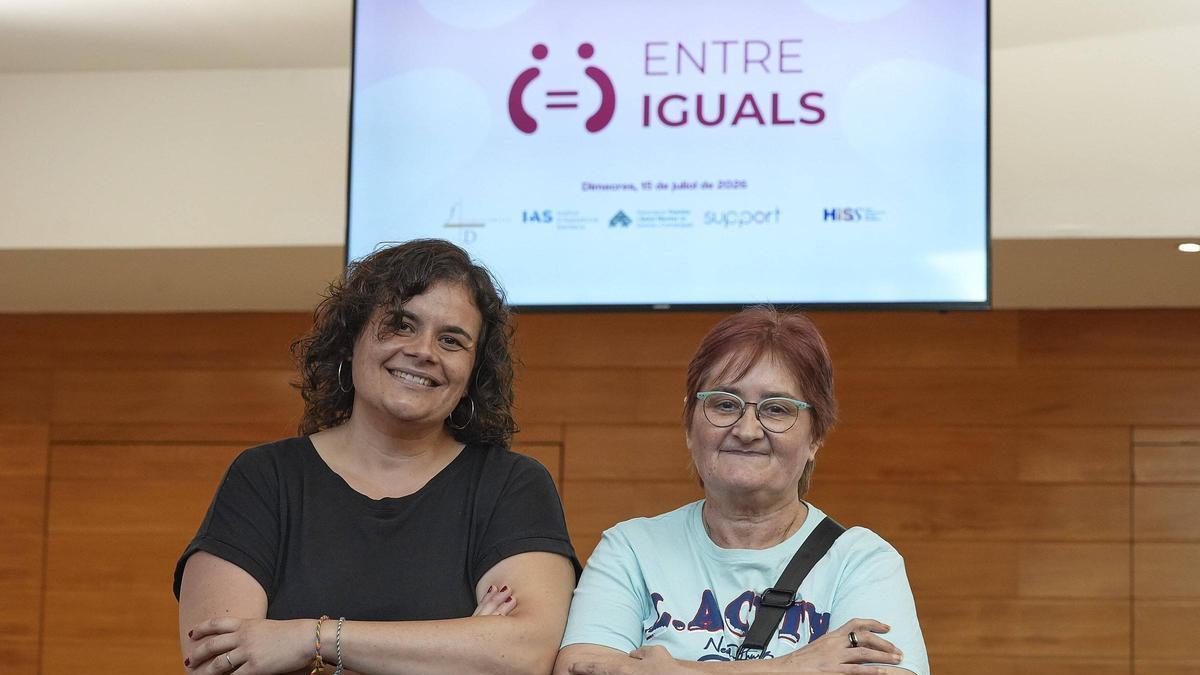 Les participants al programa Cristina del Pozo i Susana del Olmo, ahir al matí.