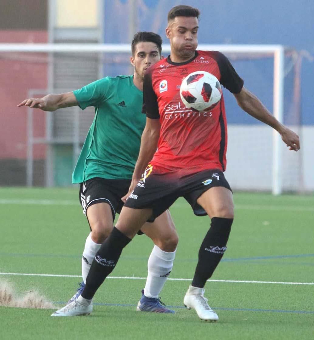 Victoria del Córdoba CF en Puente Genil