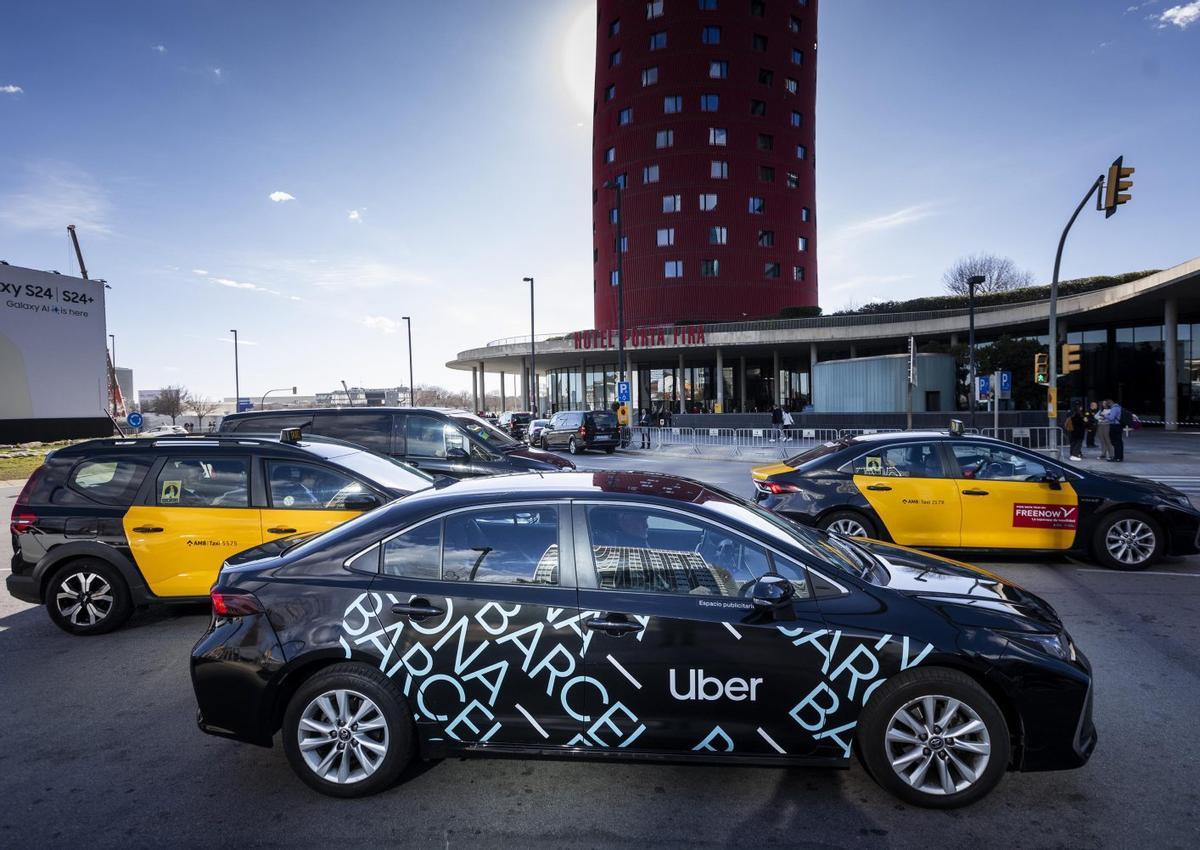 Élite Taxi proposa convertir els VTC en llicències temporals de taxi