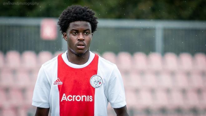 Gabriel Misehouy (Ajax) - Mediocentro ofensivo, 17 años