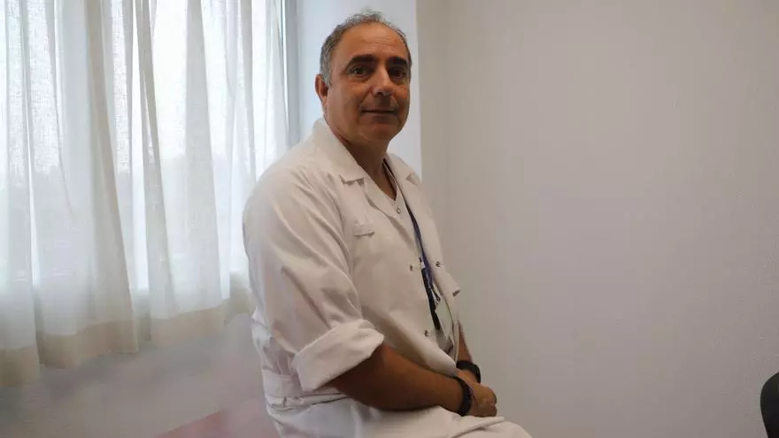 José María Martín, psicólogo de la Unidad de Paliativos del hospital Reina Sofía