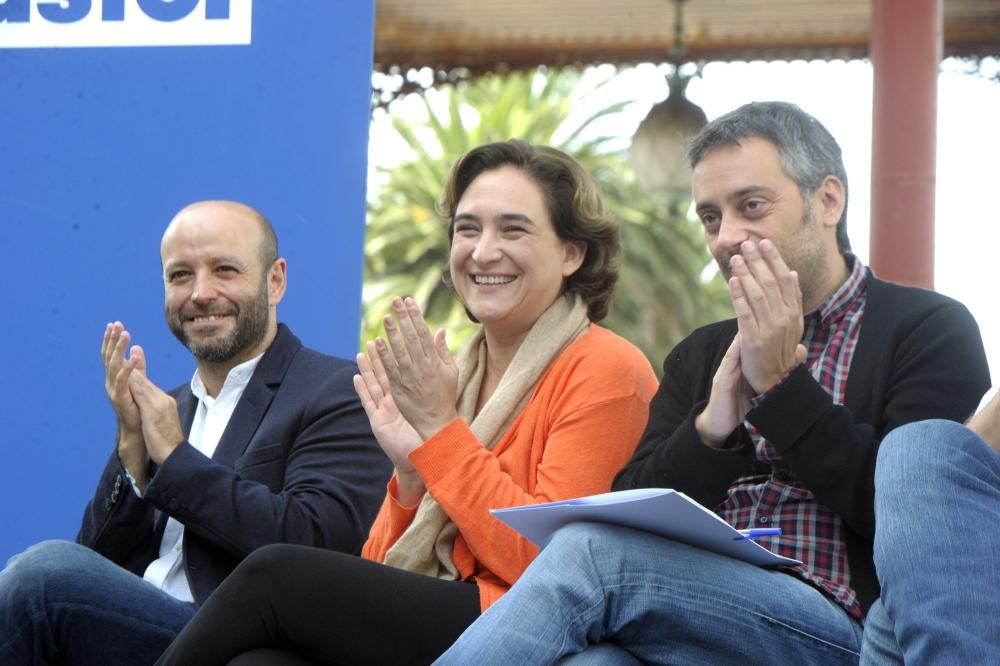 Mitin con Ada Colau, Villares y Xulio Ferreiro