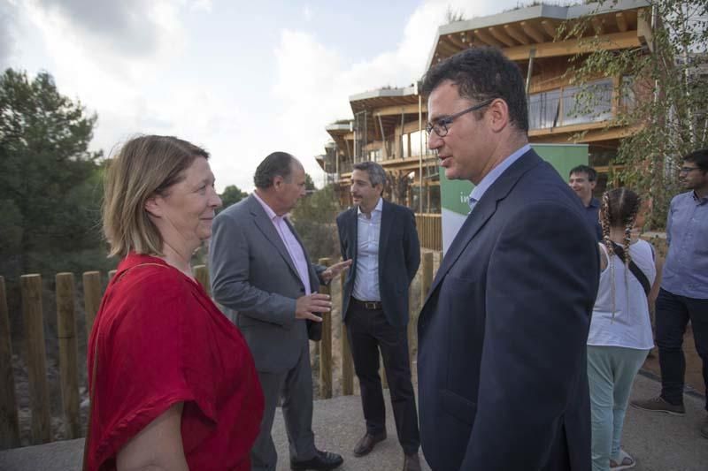 Inauguración de la nueva escuela Montesori en Paterna