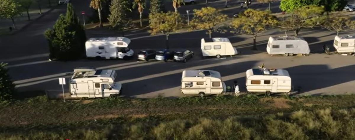 Zona de estacionamiento de caravanas en Mallorca