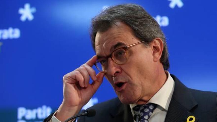 El fins ara president del PDeCAT, Artur Mas, a la roda de premsa on va anunciar que deixava el càrrec