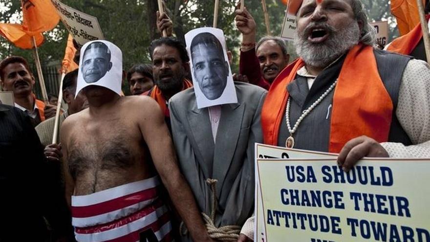 La detención y cacheo de una diplomática india desata una crisis entre la India y EEUU
