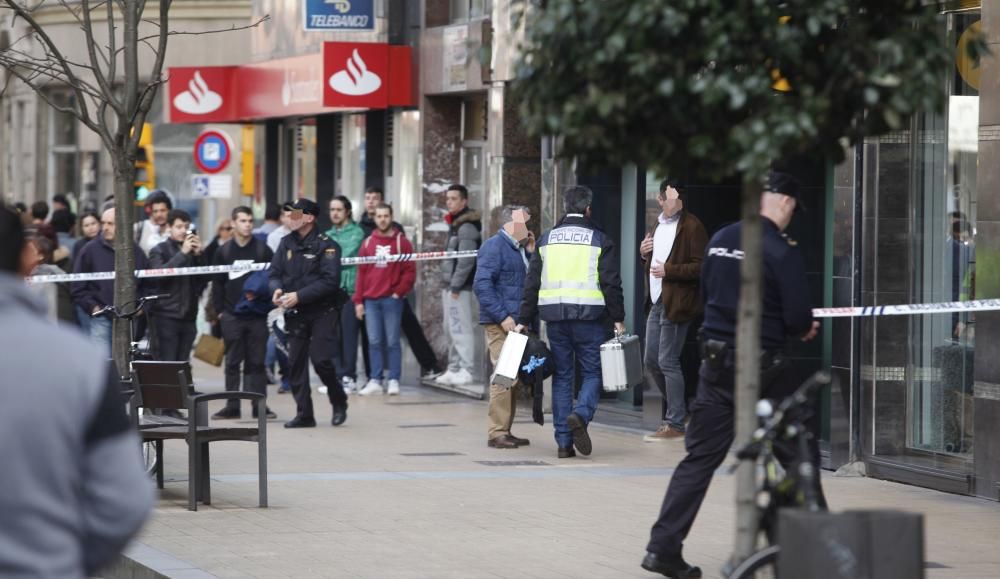 Atraco banco en Gijón.