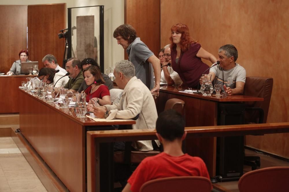 Pleno municipal en el Ayuntamiento de Avilés