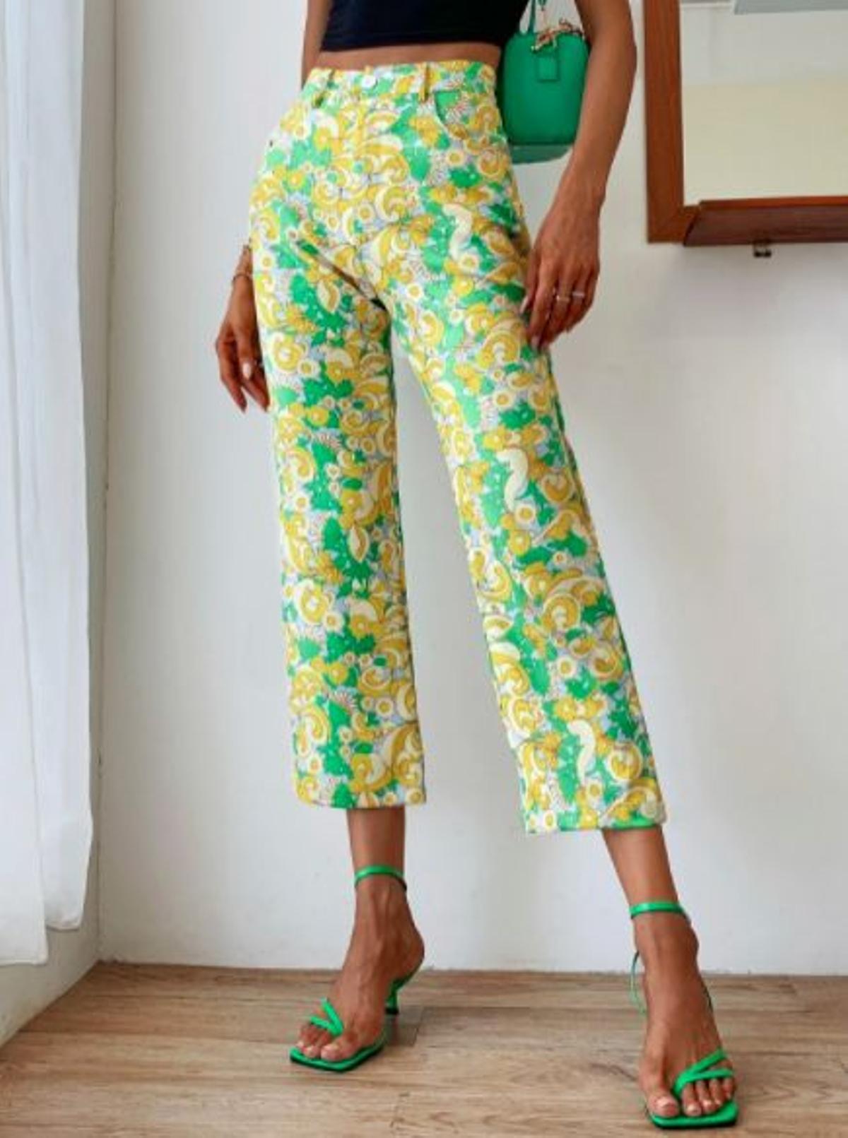 Pantalones de estampado floral bohemio de Shein