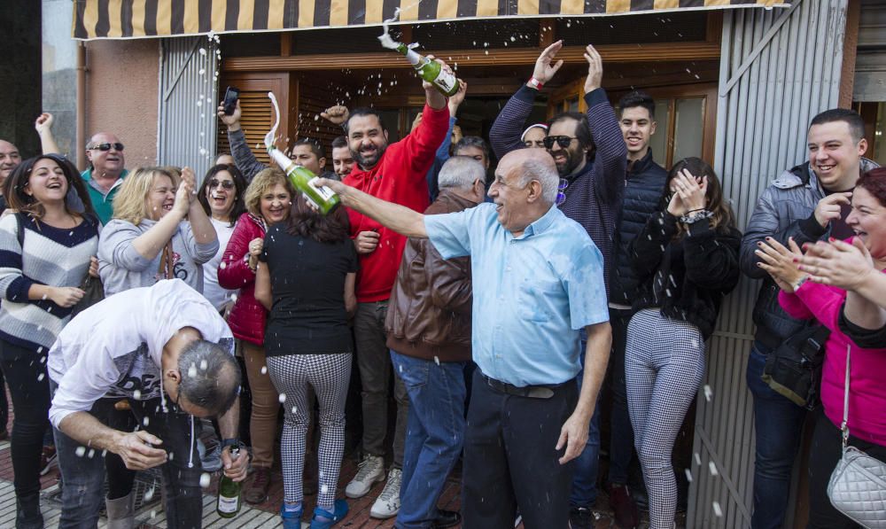 El restaurante Pepe de San Vicente reparte 60 décimos del Gordo de Navidad