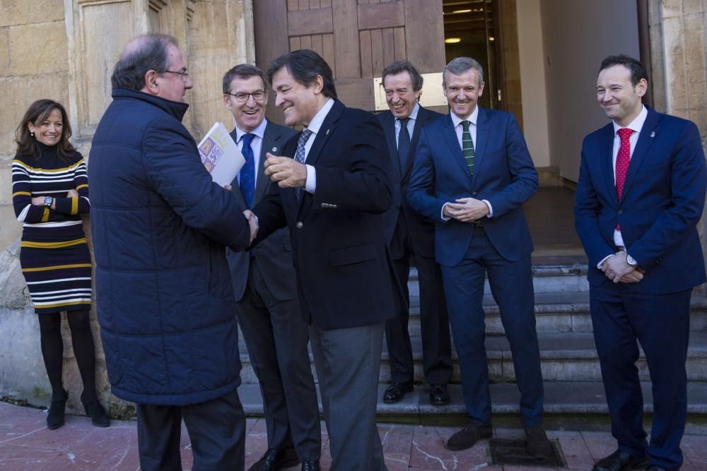 Reunión de presidentes en Oviedo