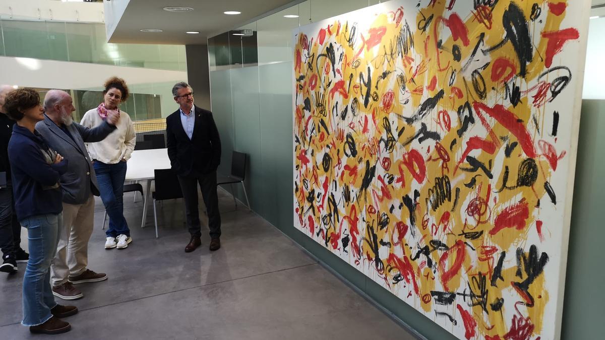 Obra 'Maran Ata' del pintor Sergi Barnils expuesta en el Ayuntamiento de Sant Cugat