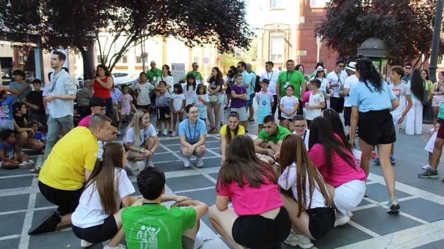 Arranca el Festival Folklórico Internacional de Extremadura con los juegos tradicionales