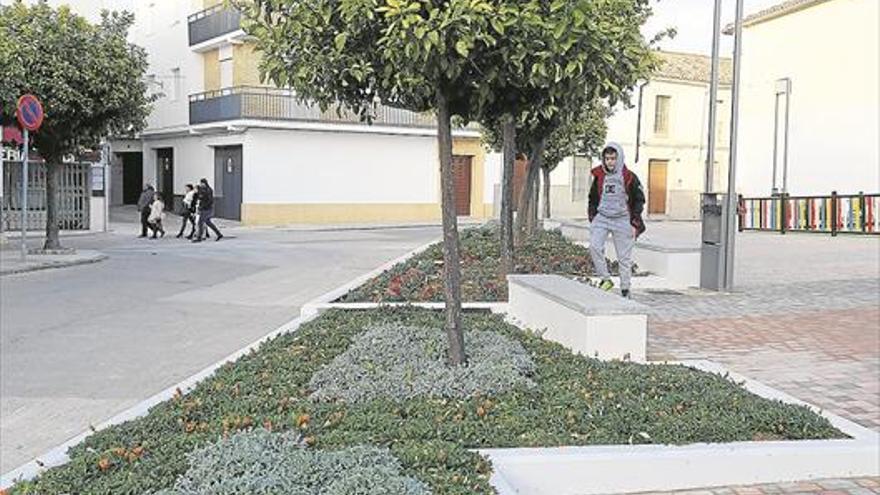 El Ayuntamiento modifica el tráfico tras la reurbanización de La Silera