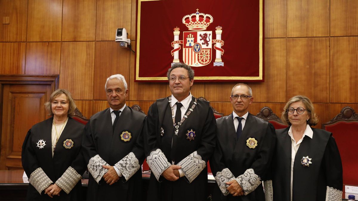 El nuevo Fiscal Superior de Asturias, Gabriel Bernal del Castillo firma el cargo en presencia del Fiscal General del Estado: ”Quiero reivindicar la figura del Ministerio Fiscal, objeto de críticas no siempre atinadas”