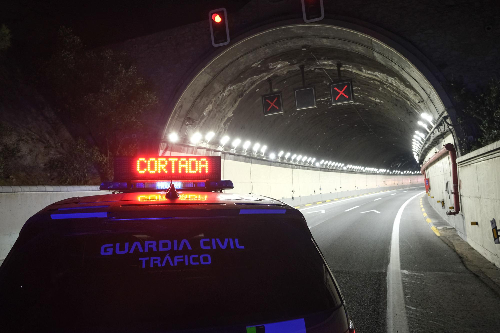 Accidente con incendio y dos heridos graves en el túnel de Villena: así ha sido el simulacro en la autovía A-31