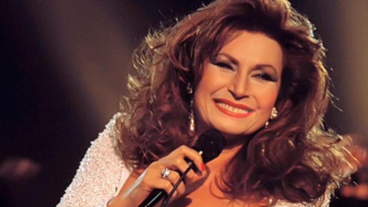HOMENAJE ROCÍO JURADO CHIPIONA | Rocío Jurado: una familia rota cuando  hubiera cumplido 80 años