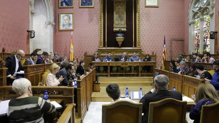 Una imagen del pleno del Consell de Mallorca durante el debate de ayer.