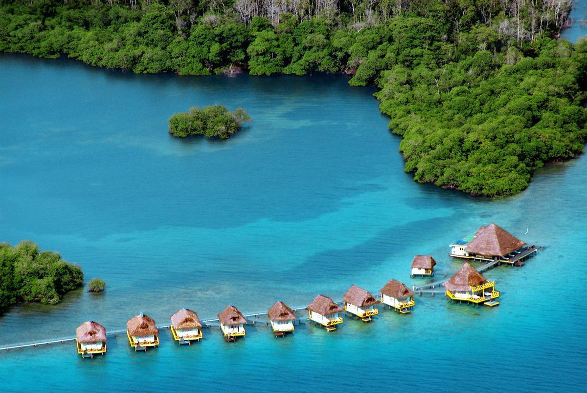 Costa Rica combina playas idílicas con naturaleza y biodiversidad.