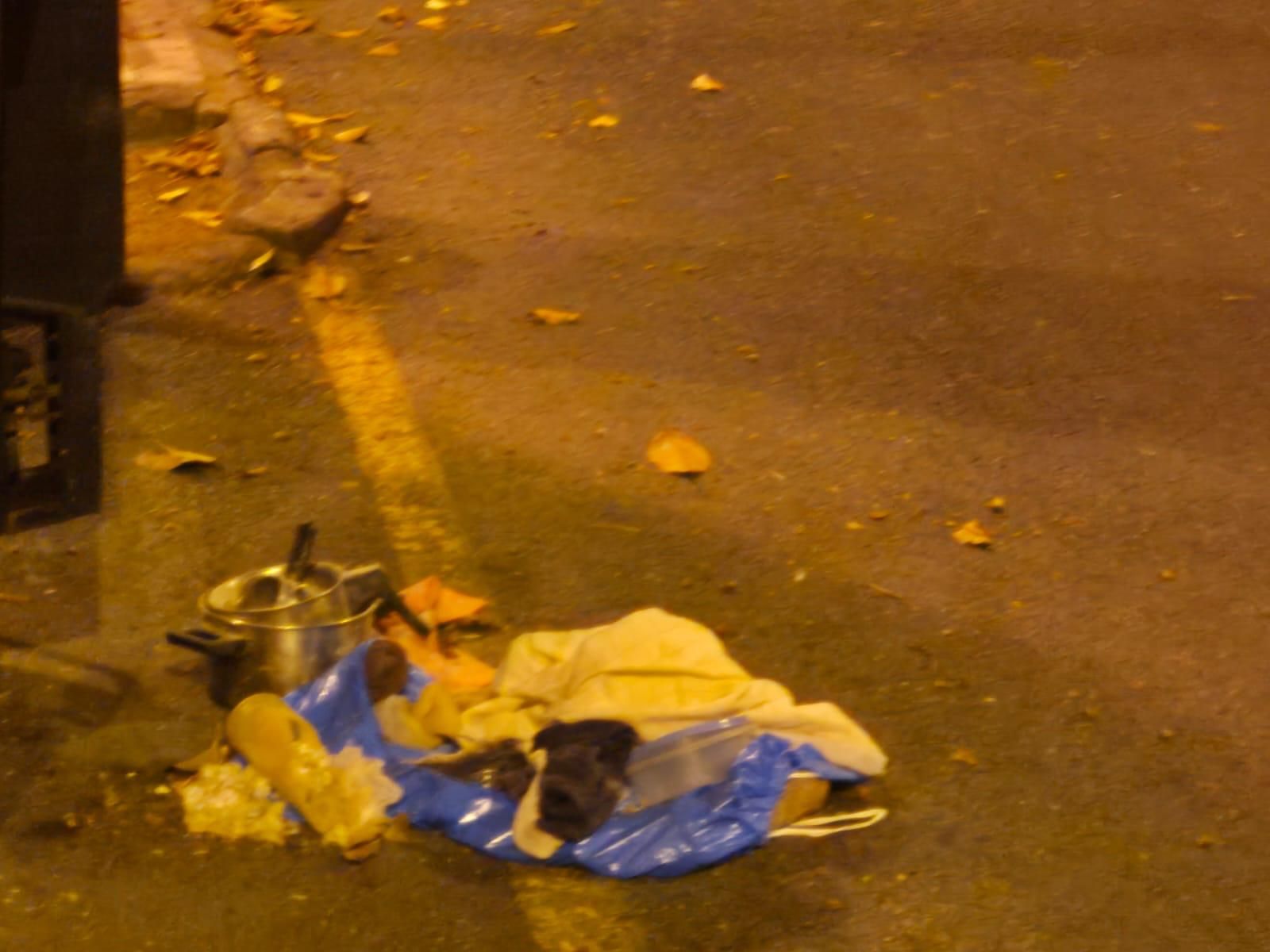 Suciedad en el barrio de Arenales, en Las Palmas de Gran Canaria