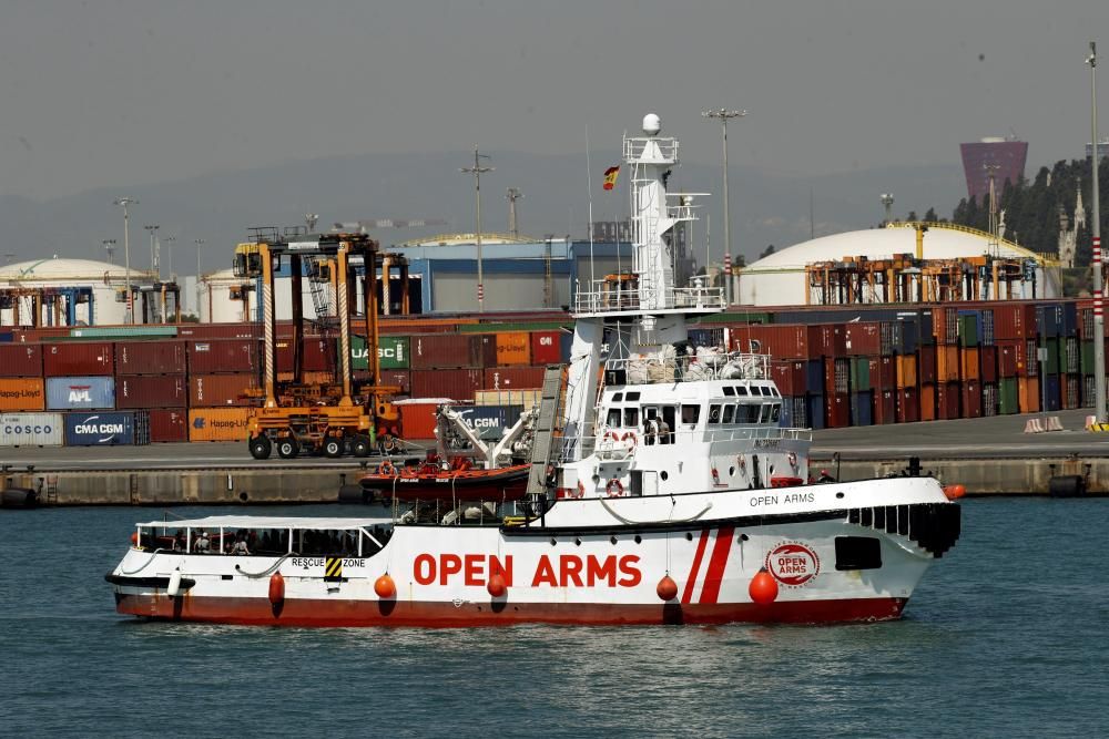 Llegada del barco Open Arms al puerto de Barcelona