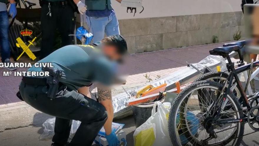 Detenido en Torrevieja por robar material de obra en una promoción de viviendas de lujo