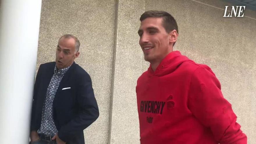 Scepovic ya está en Asturias