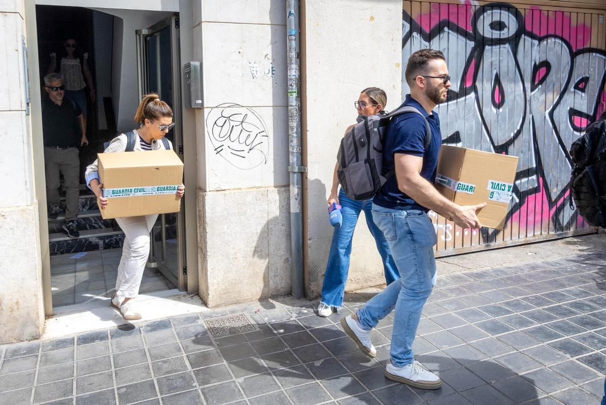 La salida de la UCO y de la abogada de Ábalos de la vivienda del exministro