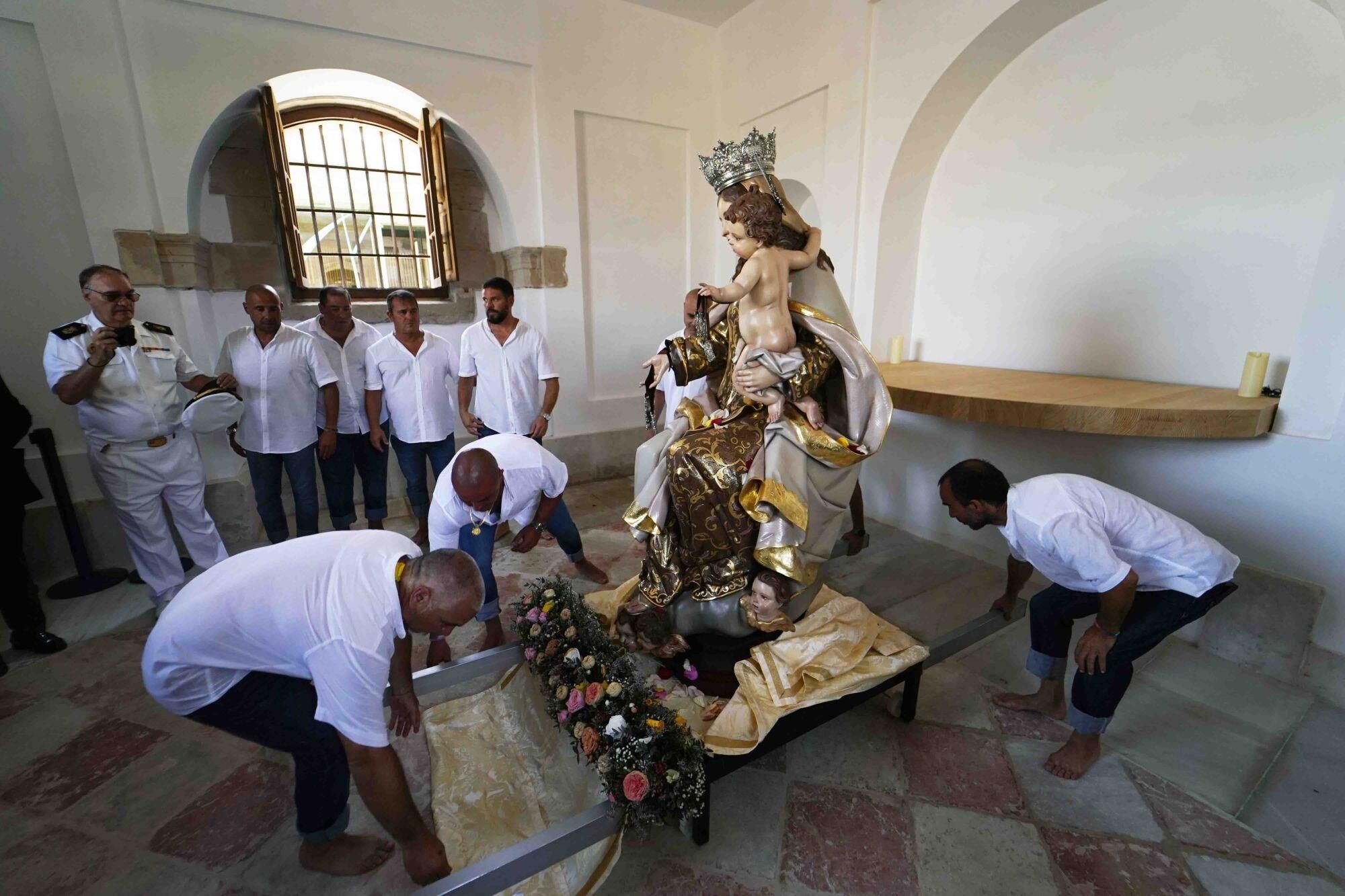 Inauguración de la Capilla del Puerto de Málaga y acto de bendición de la imagen Virgen del Carmen