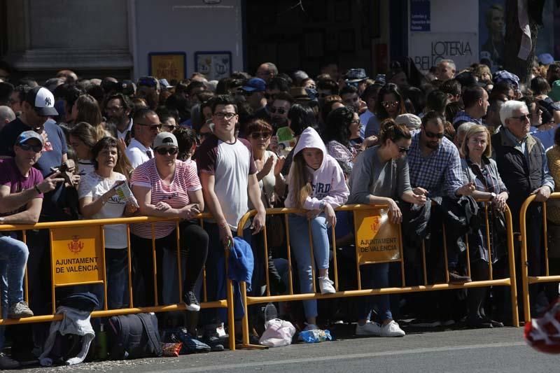 Búscate en la mascletà del 9 de marzo